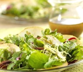 Mixed Field Greens, Asian Pears & Pecans Salad